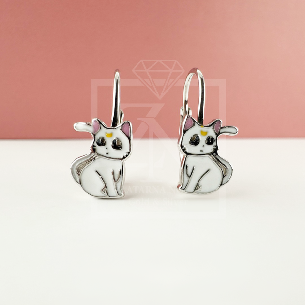 Srebrne viseće naušnice CAT