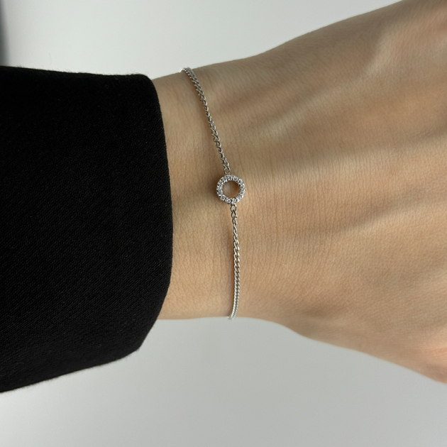 Srebrna narukvica Krug