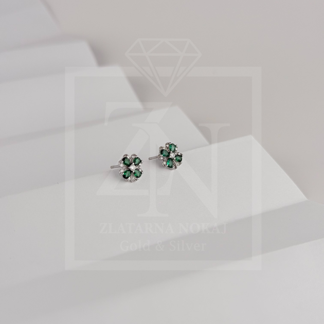 Srebrna naušnice na štift Emerald Clover