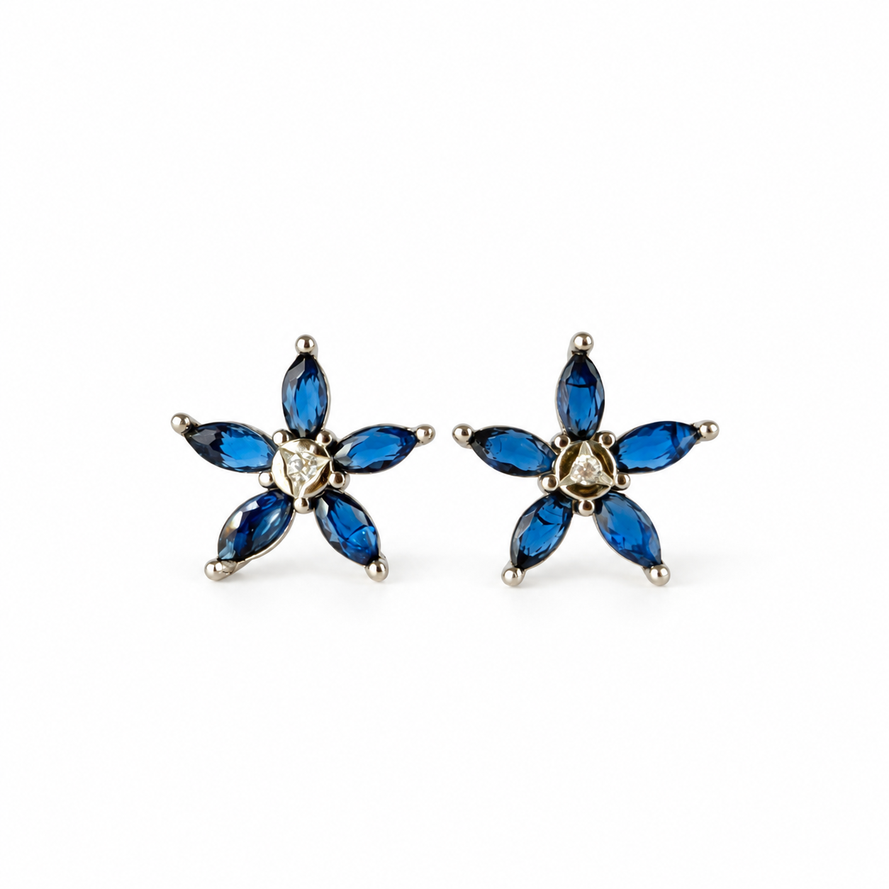 Srebrna naušnice na štift Blue Crystal Flower - Slika 2